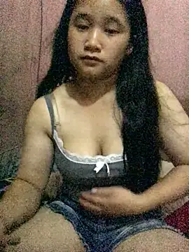 Ninaa01 online show from May 17, 2:46 pm