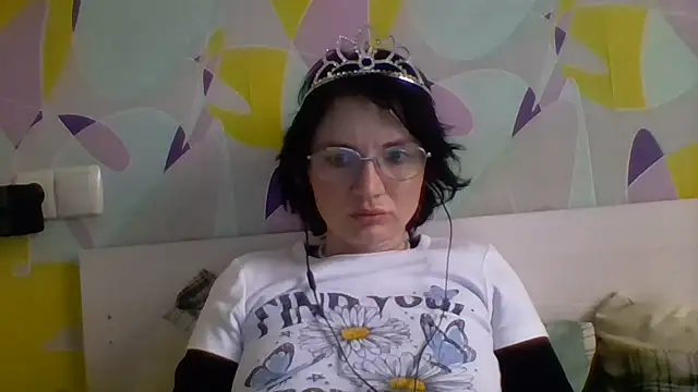 Snapshot of Diana_sosala chatting on July 1, 11:34 am Diana sosala online show from July 1, 11:34 am