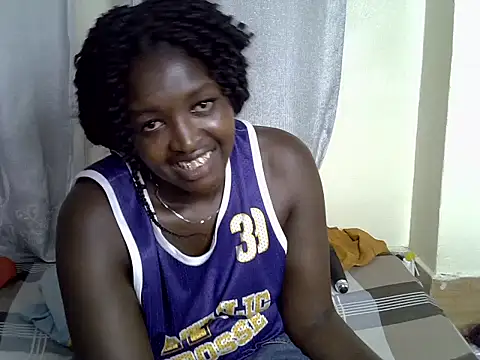 Lorainebabes online show from May 23, 1:11 am