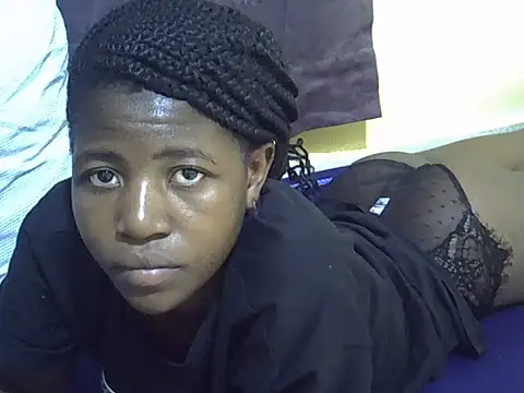 Sweet-tatiana online show from May 23, 7:13 am