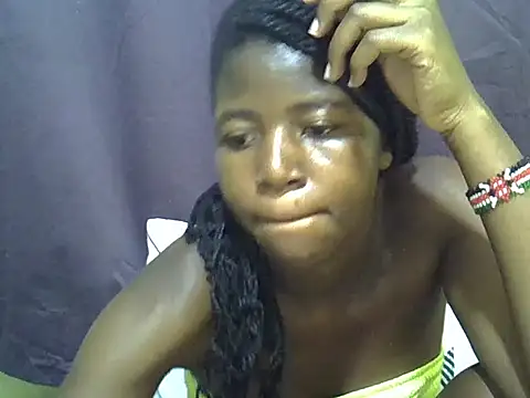 Sweet-tatiana online show from May 28, 8:44 am