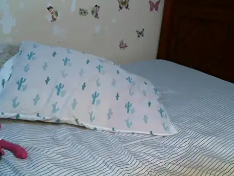 pinkeie  online show from May 21, 3:57 am