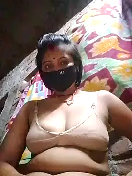Snapshot of Rachnaaapkijaan78 chatting on May 19, 4:57 pm Rachnaaapkijaan78 online show from May 19, 4:57 pm