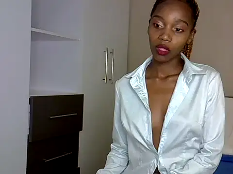 Snapshot of Sexycarll9 chatting on May 22, 5:07 pm Sexycarll9 online show from May 22, 5:07 pm