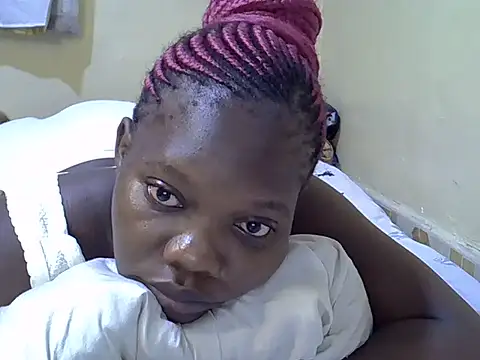 Snapshot of sweet-tiffy chatting on May 29, 5:55 pm sweet-tiffy online show from May 29, 5:55 pm