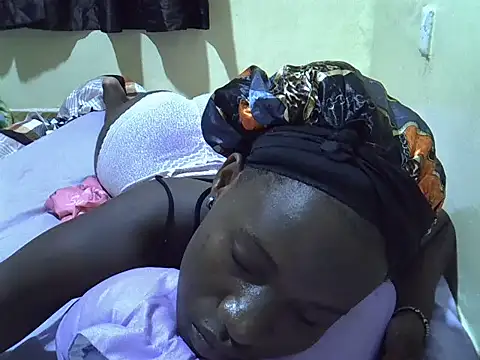 Gorgeous-maya online show from May 26, 2:07 am