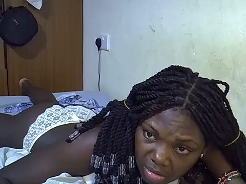 Snapshot of cute_tamara09 chatting on May 26, 9:33 pm cute tamara09 online show from May 26, 9:33 pm