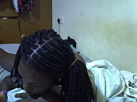 Snapshot of cute_tamara09 chatting on May 27, 7:00 pm cute tamara09 online show from May 27, 7:00 pm