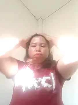 -Yeyi- online show from June 1, 9:33 am