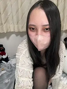 Snapshot of hina_111 chatting on June 10, 2:27 pm hina 111 online show from June 10, 2:27 pm