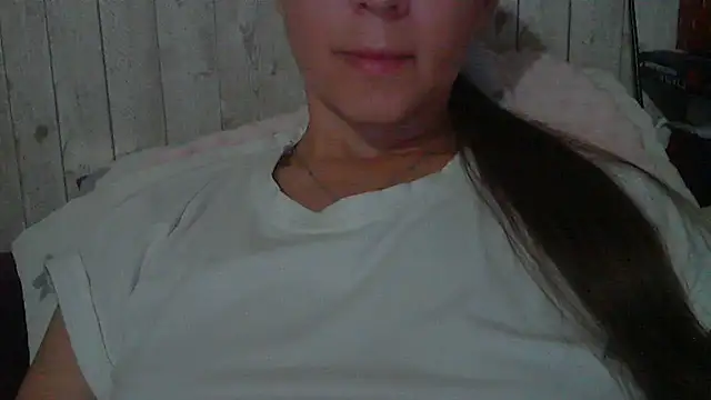 Bella--White online show from May 28, 5:21 pm