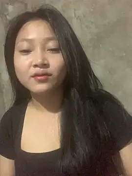 Snapshot of hinami-lo chatting on May 16, 2:27 pm hinami-lo online show from May 16, 2:27 pm