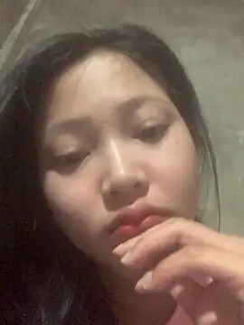 Snapshot of hinami-lo chatting on May 20, 7:14 am hinami-lo online show from May 20, 7:14 am