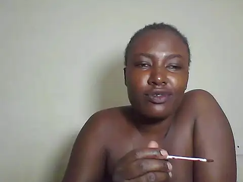 Blackqueen5 online show from July 12, 6:21 pm