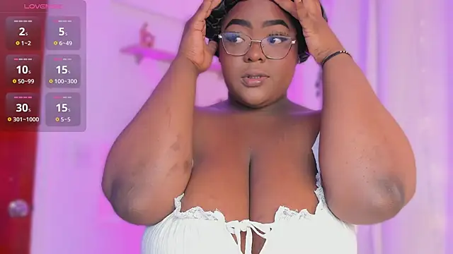 Ayanaa Ebony  online show from July 13, 11:24 am