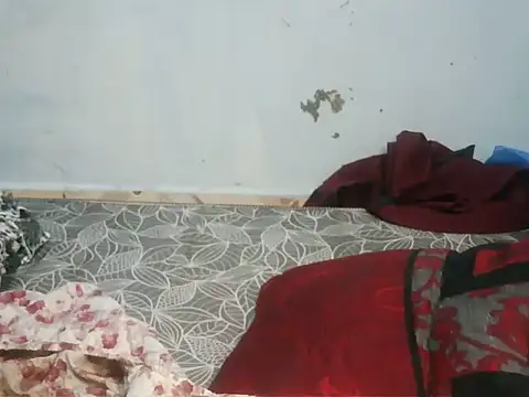 Snapshot of hot_pussi chatting on June 20, 10:12 pm hot pussi online show from June 20, 10:12 pm