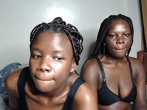 malia latifa online show from July 12, 9:28 pm