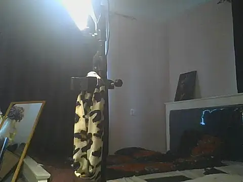 Snapshot of spicy_cherrie chatting on July 3, 2:01 pm spicy cherrie online show from July 3, 2:01 pm