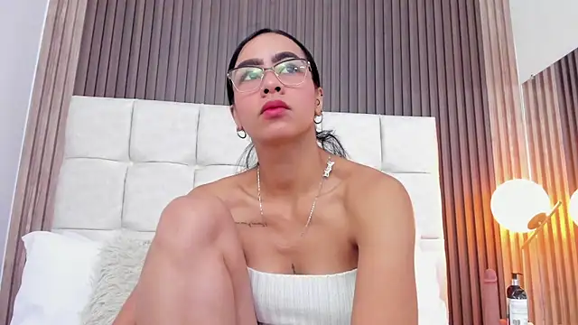 Camila Vega22 online show from May 26, 11:39 am