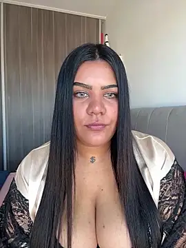 CharlotteFoxx3 online show from May 15, 6:15 pm
