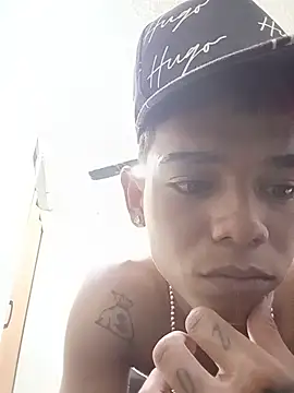 cute boy angelx18 online show from July 6, 8:33 pm