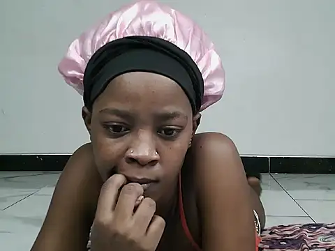 Snapshot of Tinky_winky1_ chatting on May 22, 2:12 pm Tinky winky1 online show from May 22, 2:12 pm