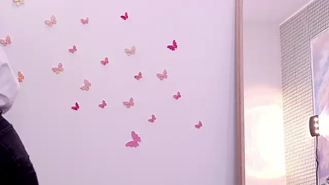 Daisy Blush online show from July 11, 4:26 am
