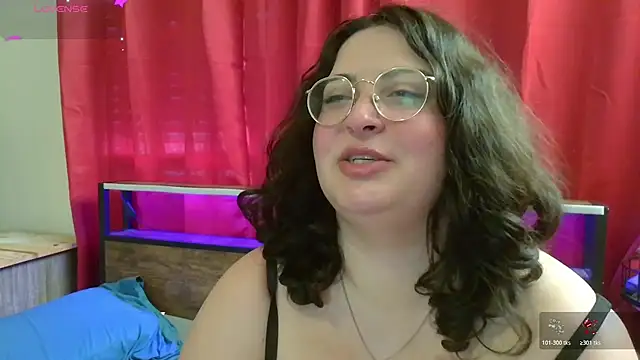 Snapshot of squishkink chatting on July 8, 7:18 pm squishkink online show from July 8, 7:18 pm