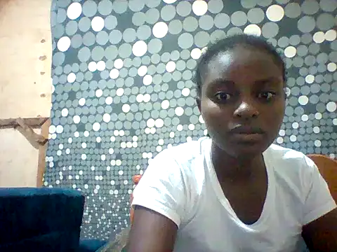 liligal online show from July 8, 3:11 am