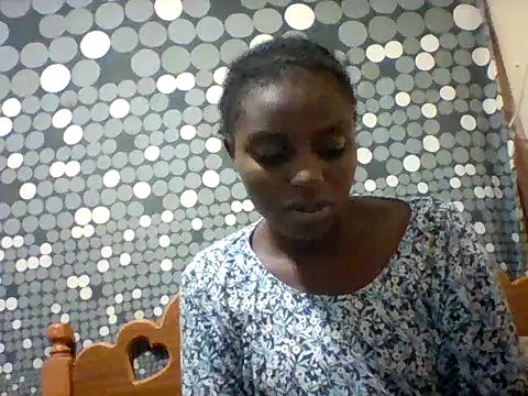 liligal online show from July 11, 3:31 am