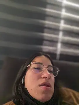 Snapshot of Klohe_LS chatting on May 29, 1:31 pm Klohe LS online show from May 29, 1:31 pm