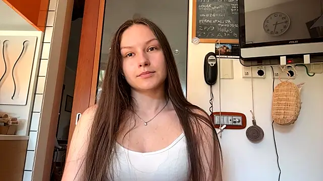 ShaylaChong online show from July 9, 7:23 am