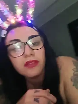 Snapshot of BaddieOMalessere chatting on June 12, 8:30 pm BaddieOMalessere online show from June 12, 8:30 pm