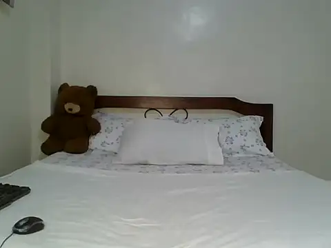 Snapshot of Shi_Assy chatting on July 9, 5:44 am Shi Assy online show from July 9, 5:44 am