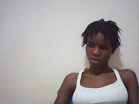 Snapshot of Bootylovet chatting on May 20, 2:07 am Bootylovet online show from May 20, 2:07 am