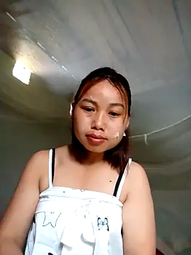 HoaHongXanh22 online show from May 30, 3:58 am