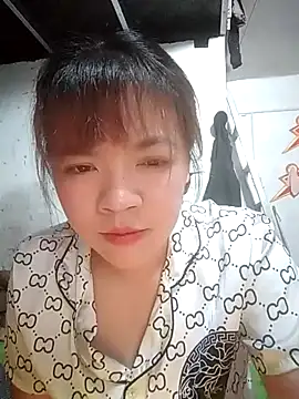 Loleml01 online show from June 3, 5:21 am