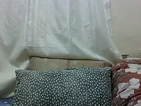 Hot-Perryl online show from May 18, 4:24 pm