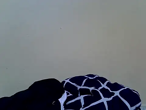 Snapshot of moviahlove chatting on May 27, 7:11 pm moviahlove online show from May 27, 7:11 pm