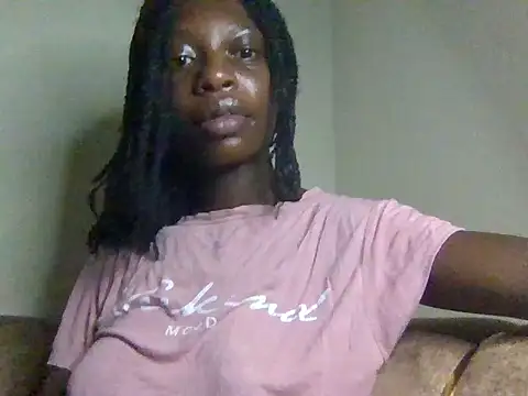 miss petite0 online show from May 23, 6:51 am