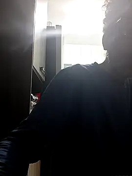 magrinhoaqui online show from May 19, 1:56 am