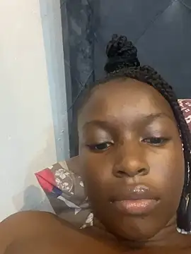Snapshot of SassyPaulette chatting on May 24, 11:04 am SassyPaulette online show from May 24, 11:04 am