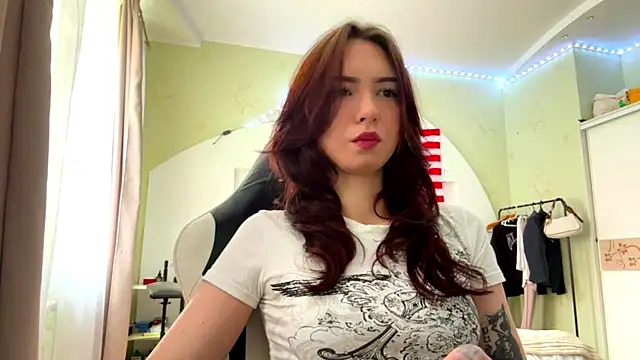 Snapshot of MellisaReckard chatting on June 6, 12:43 pm MellisaReckard online show from June 6, 12:43 pm