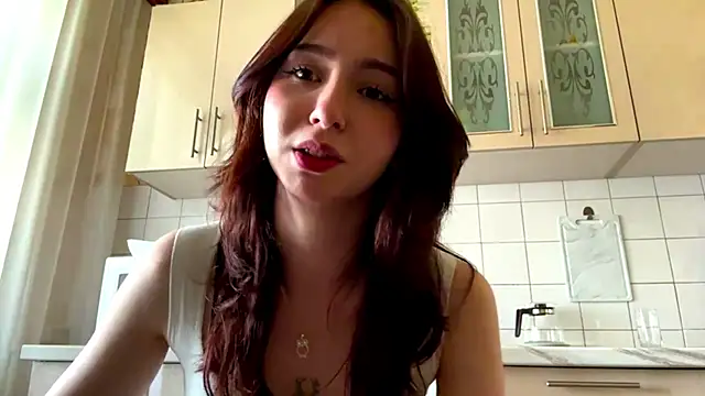 Snapshot of MellisaReckard chatting on June 9, 2:39 pm MellisaReckard online show from June 9, 2:39 pm