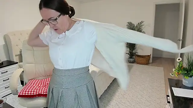 Vika73 online show from March 13, 1:51 pm