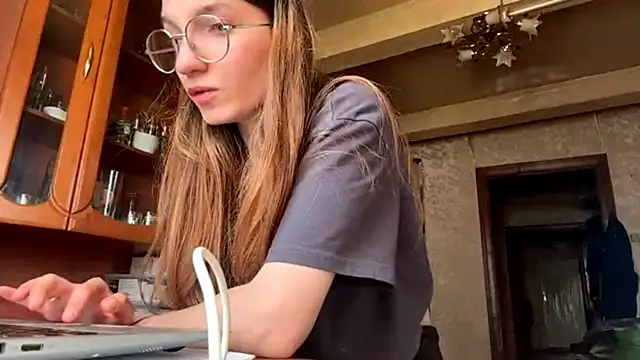Snapshot of SparkleJebb chatting on May 24, 3:06 pm SparkleJebb online show from May 24, 3:06 pm