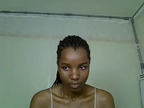Snapshot of Sexy_vylsa chatting on May 28, 2:25 pm Sexy vylsa online show from May 28, 2:25 pm