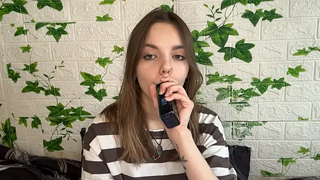 Snapshot of LisaPorse chatting on May 23, 6:51 am LisaPorse online show from May 23, 6:51 am