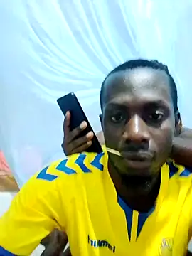 Lawal-Briana online show from May 28, 7:00 pm