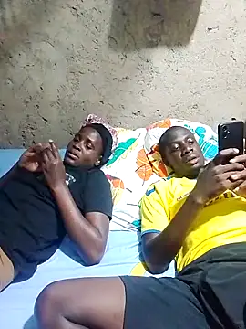 Lawal-Briana online show from July 7, 6:45 pm